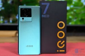 iQOO-Neo-7_fonearena-10